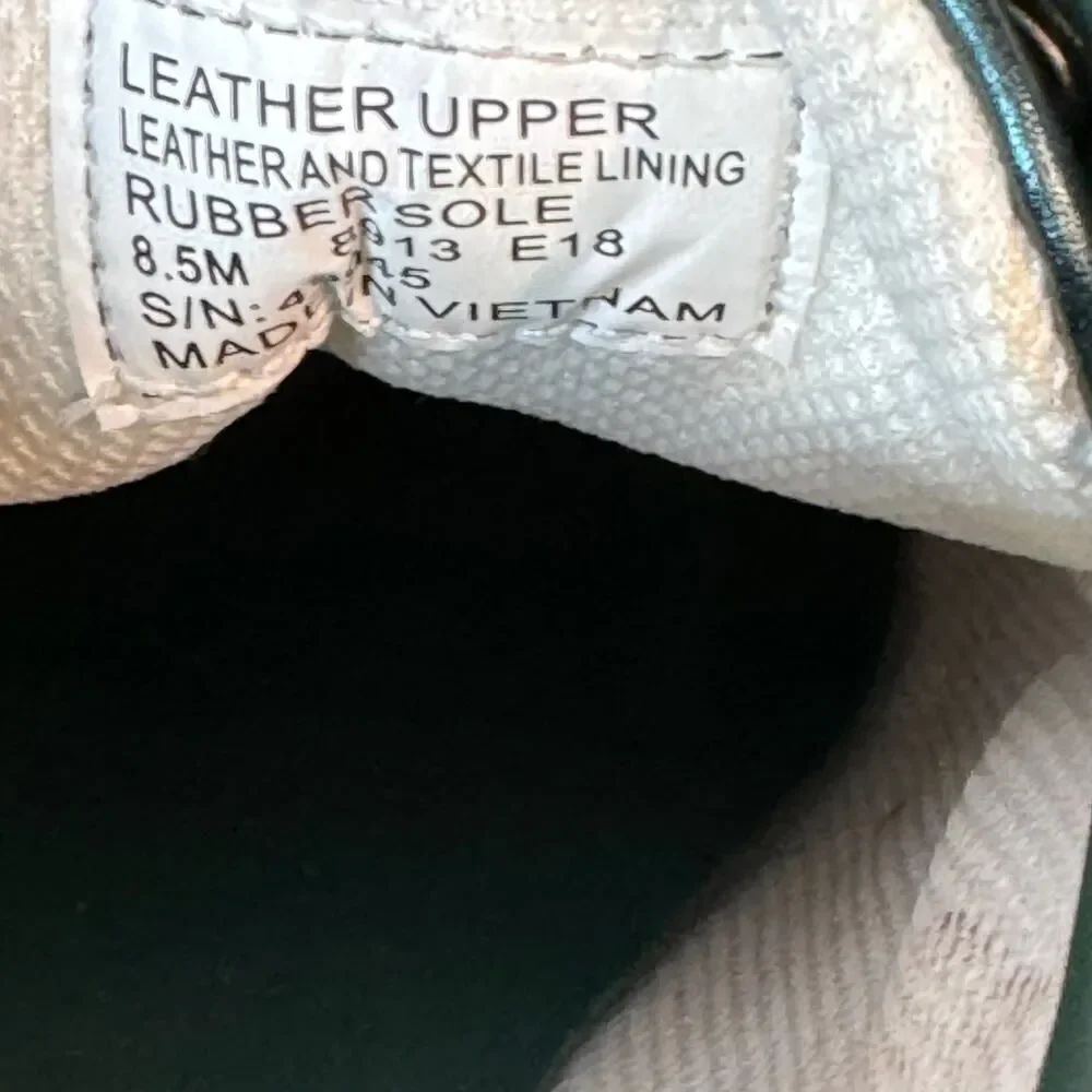 Tory Burch Ruffle Trainer Sneaker Metallic Green Leather Women’s 8.5 New No Box